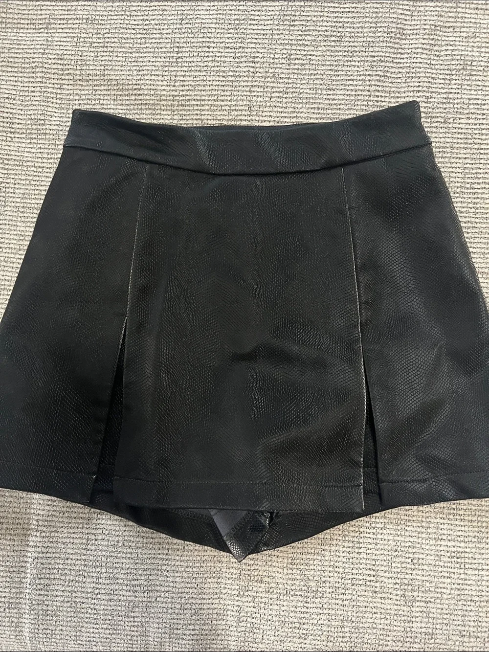 High-Rise Black Women's Skort with Tailored Front Panels